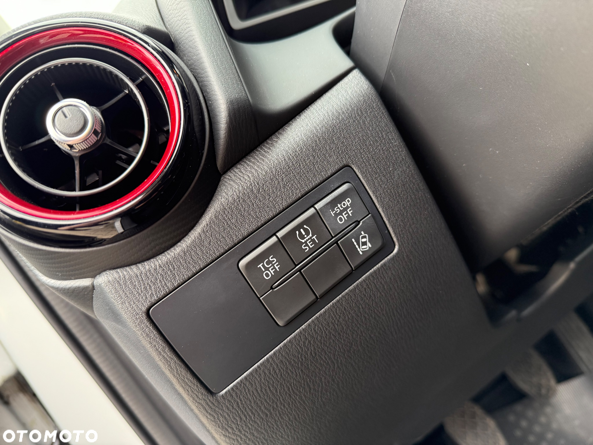 Mazda CX-3 SKYACTIV-G 120 FWD Center-Line - 18