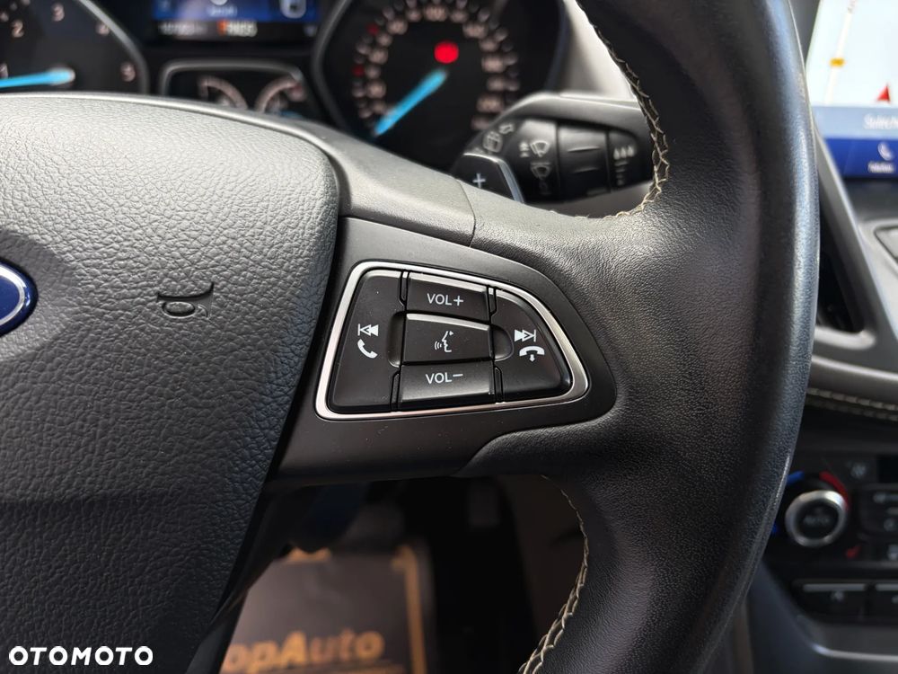 Ford Kuga 2.0 TDCi 4x4 Vignale - 23