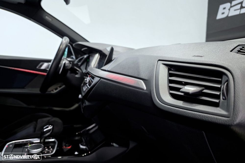 BMW M135i xDrive - 27