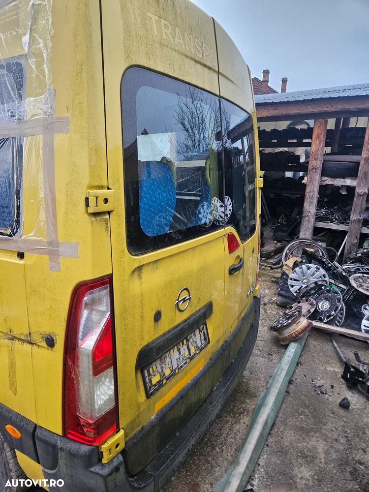 Dezmembrez opel movano 2016 - 9