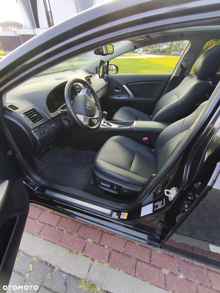 Toyota Avensis 2.0 Prestige MS - 9