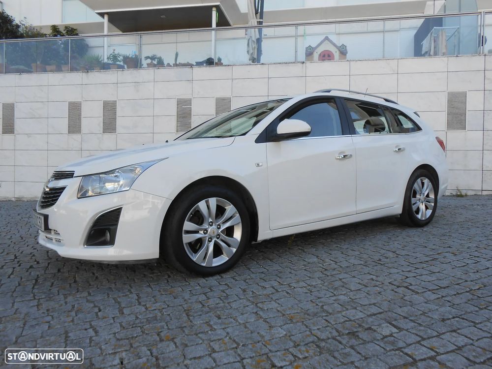 Chevrolet Cruze SW 1.7 VCDi LT - 2