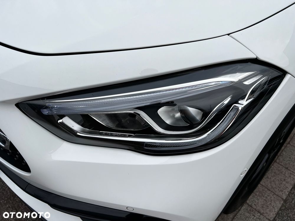 Mercedes-Benz GLA 250 4Matic 7G-DCT AMG Line - 27