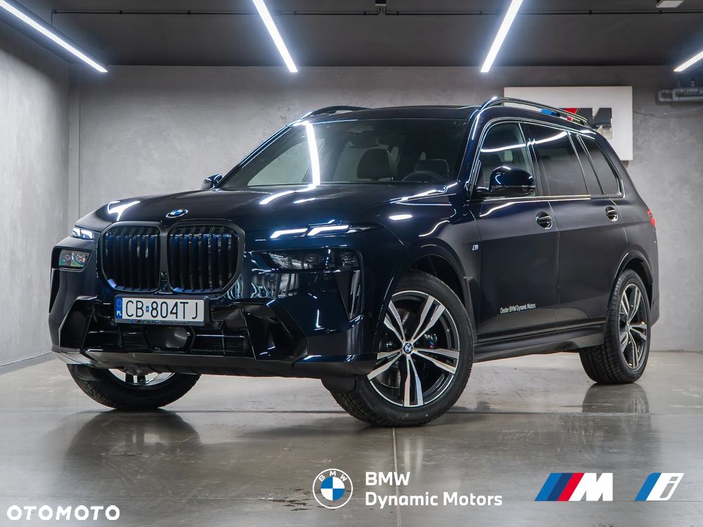 BMW X7 - 7