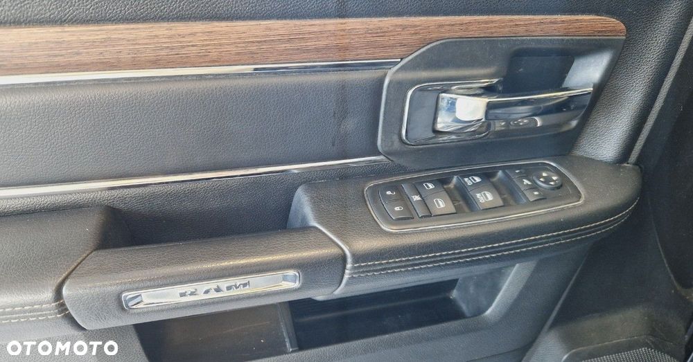 Dodge RAM - 17