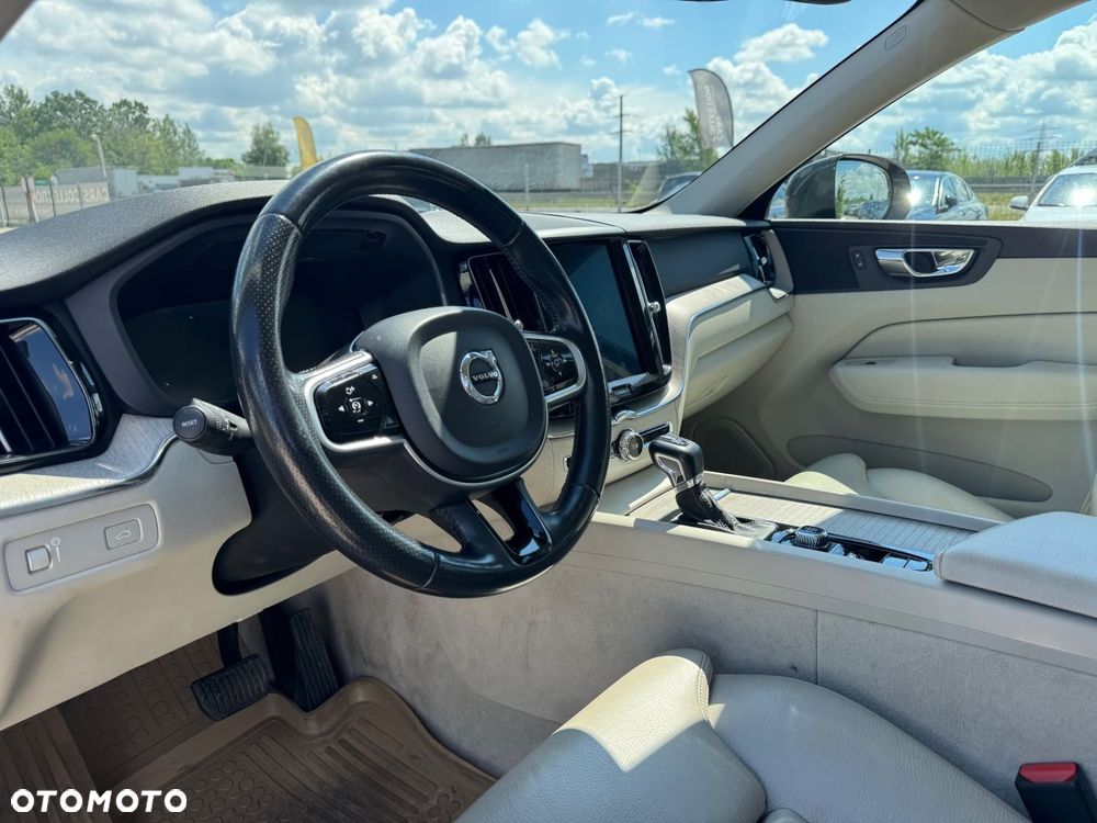 Volvo XC 60 D4 AWD Geartronic Inscription - 11