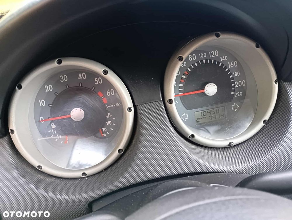 Volkswagen Polo 1.4 Basis - 6