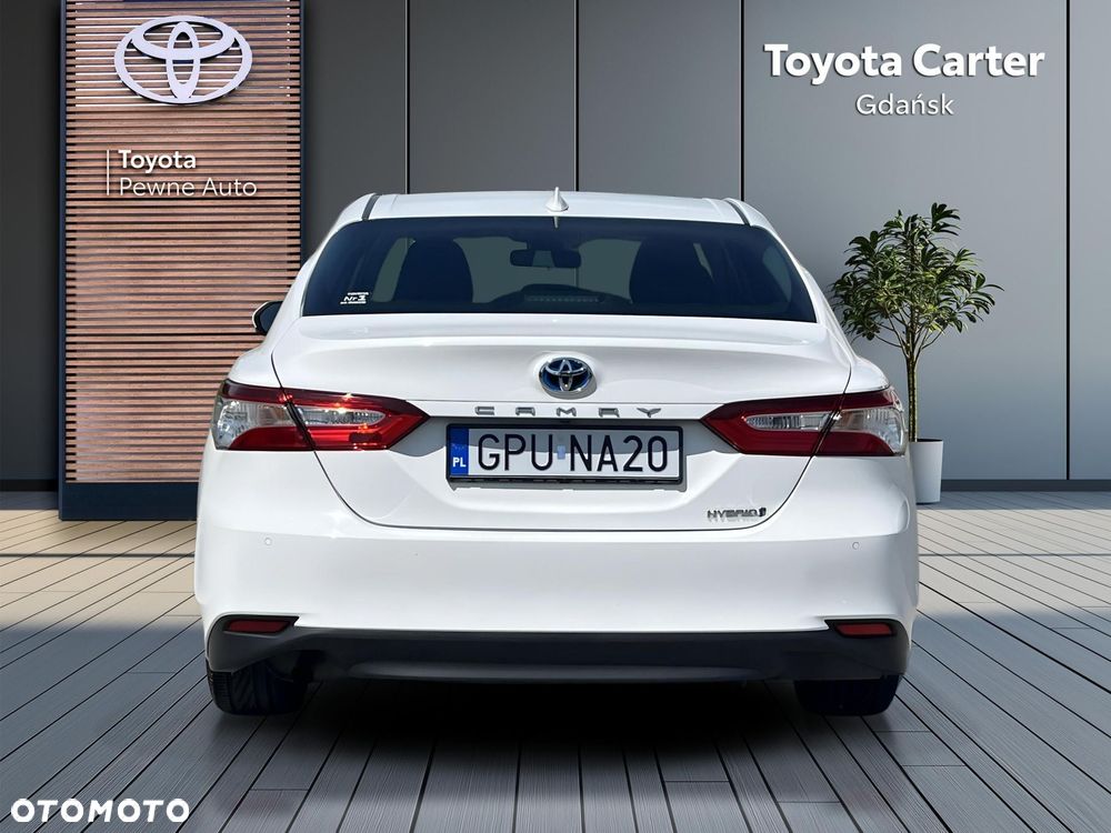 Toyota Camry 2.5 Hybrid Comfort CVT - 5