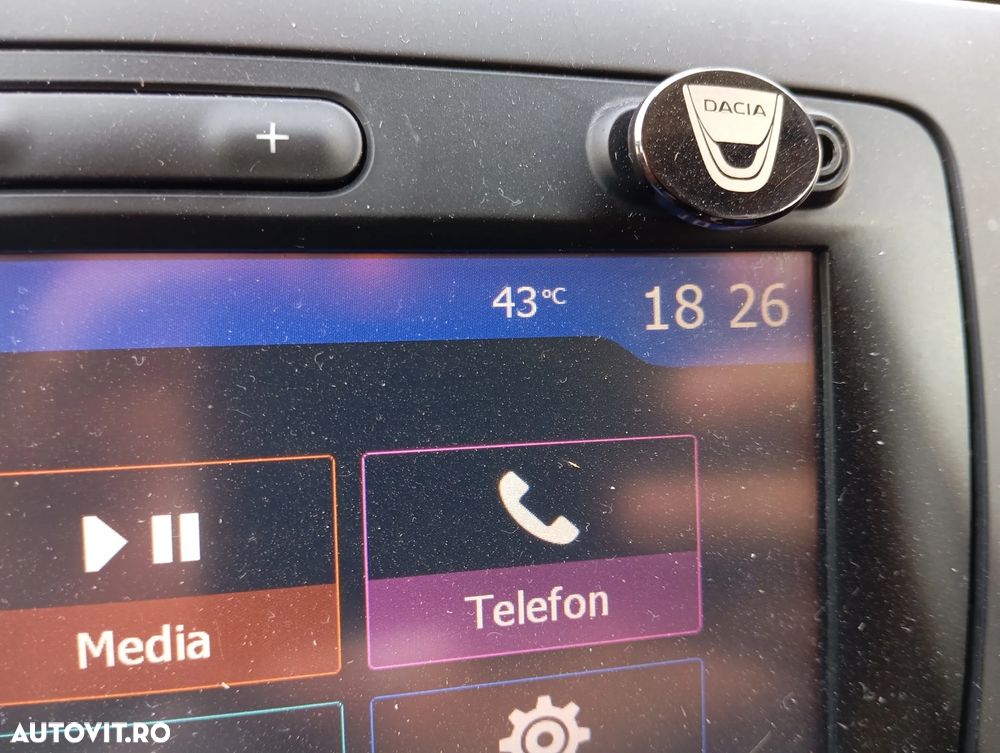 Dacia Duster 1.6 SCe 4WD Prestige jante 17" - 9