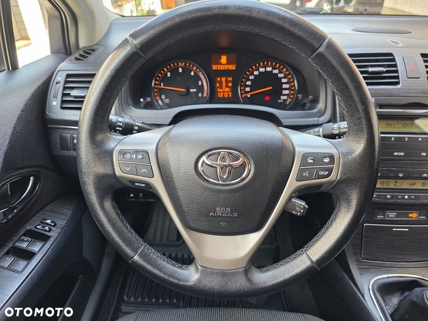 Toyota Avensis 2.0 D-4D Platinium - 27