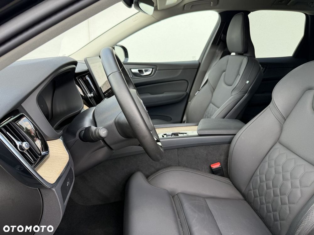Volvo XC 60 - 10