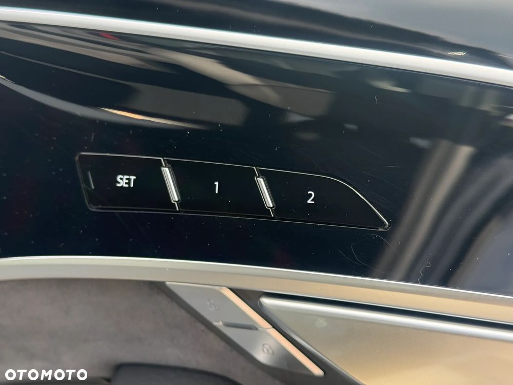 Audi A8 50 TDI mHEV Quattro Tiptr - 29