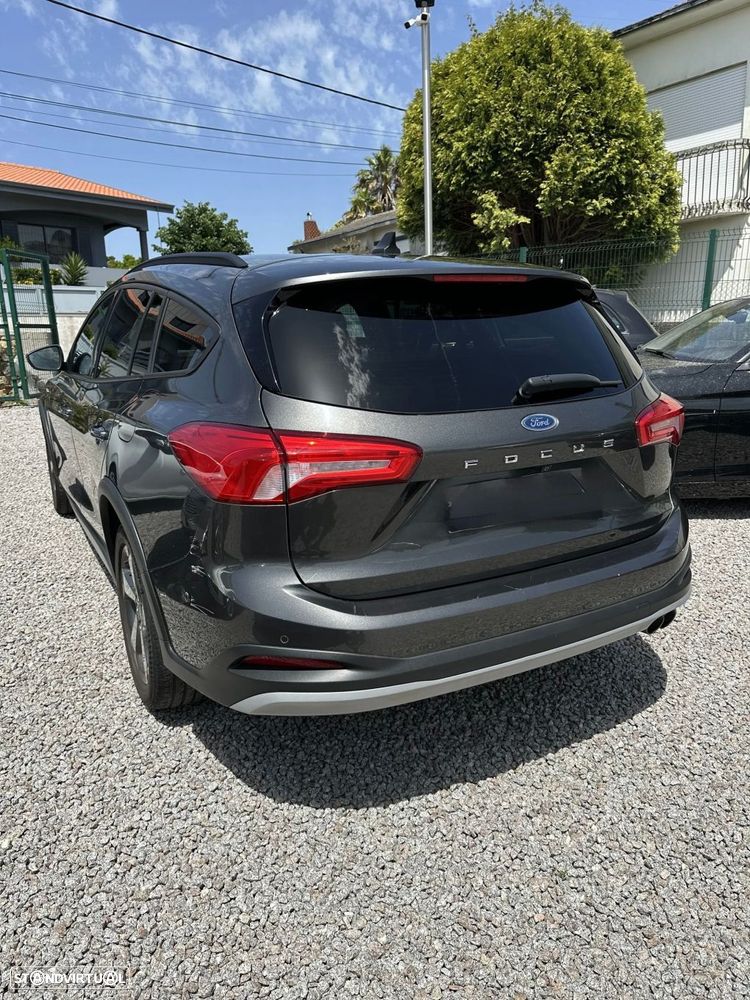 Ford Focus 1.5 TDCi ECOBlue Active - 7