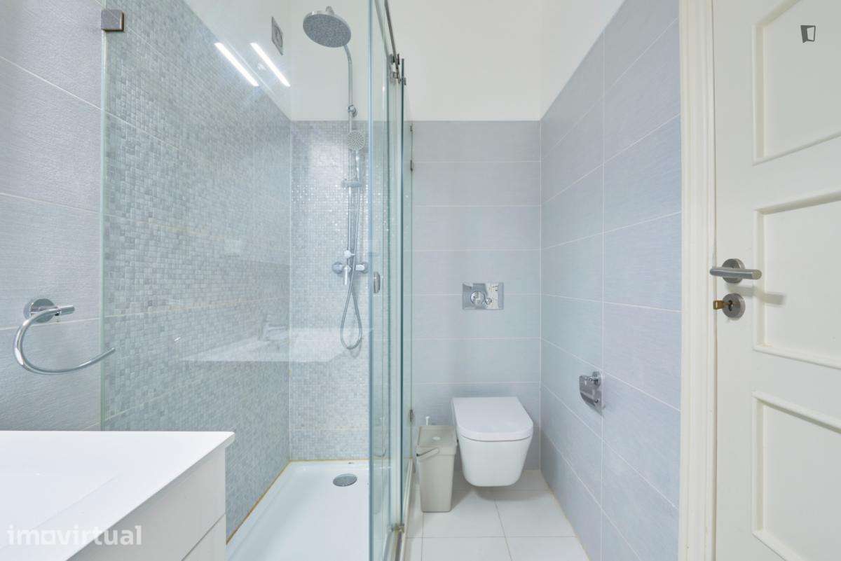 Quarto - localizado em Alvalade Lisbon - Grande imagem: 4/47