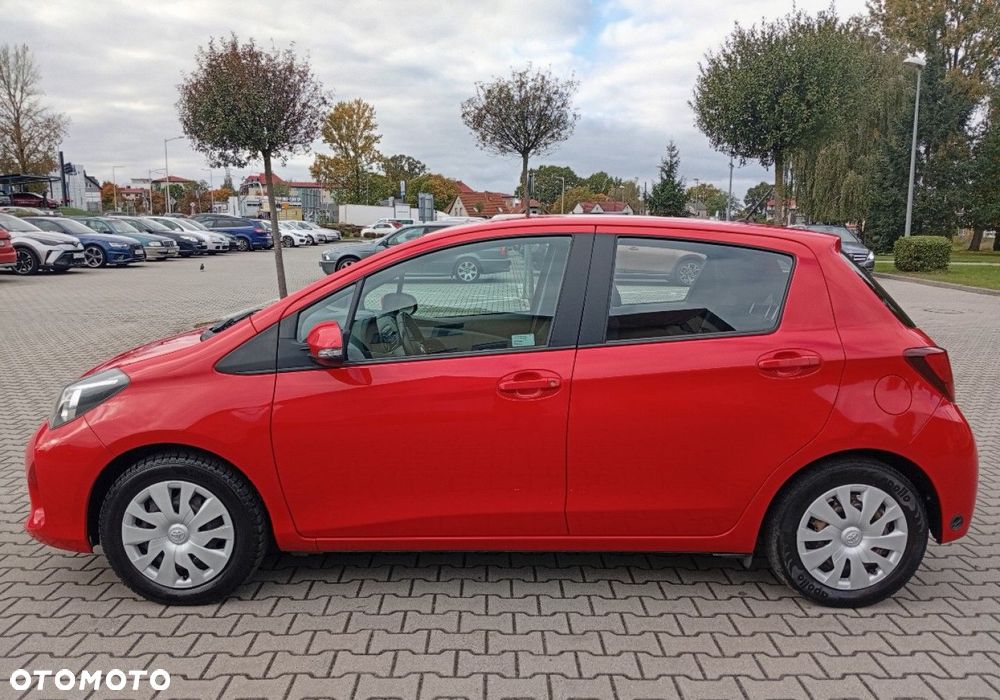 Toyota Yaris - 7