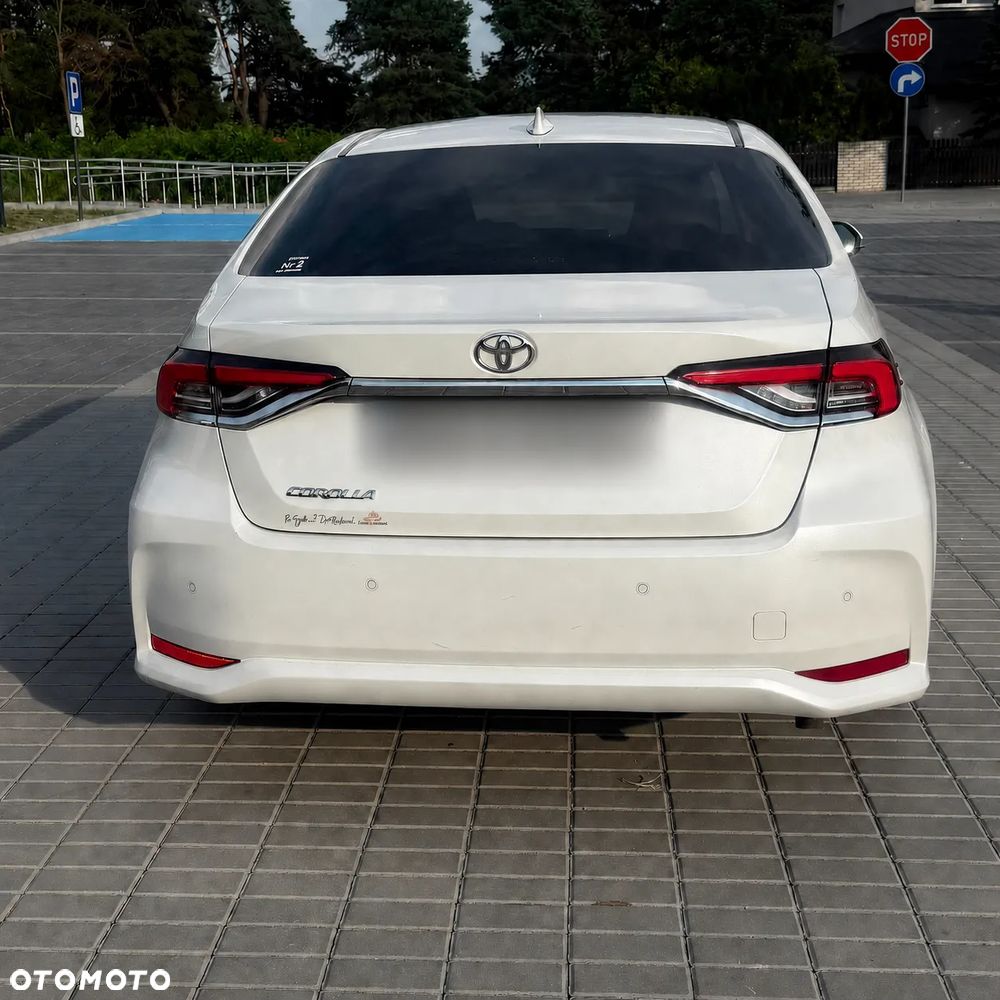 Toyota Corolla 1.6 Executive MS - 8