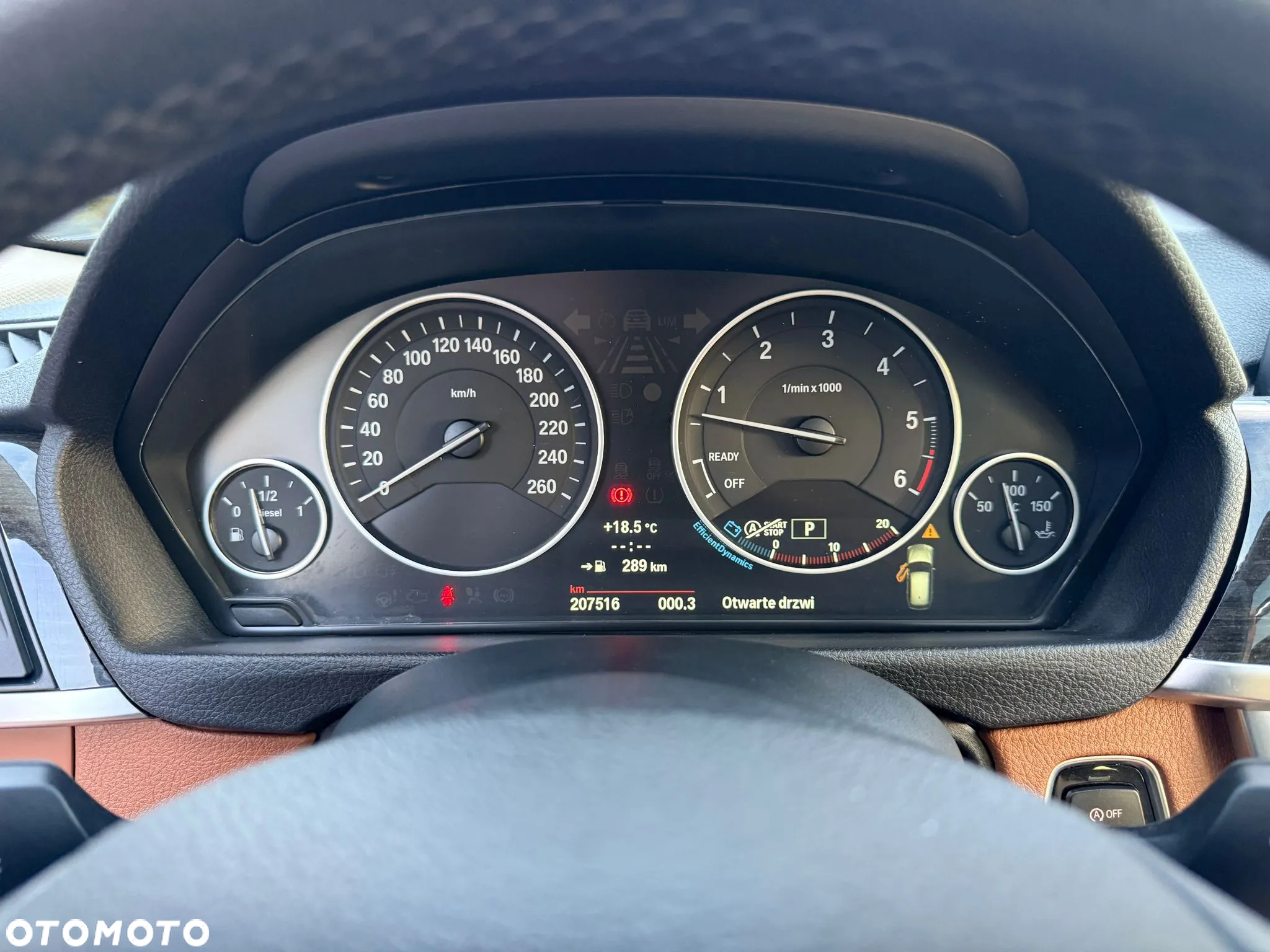 BMW Seria 3 330d Touring xDrive Sport-Aut Blue Performance Luxury Line - 29
