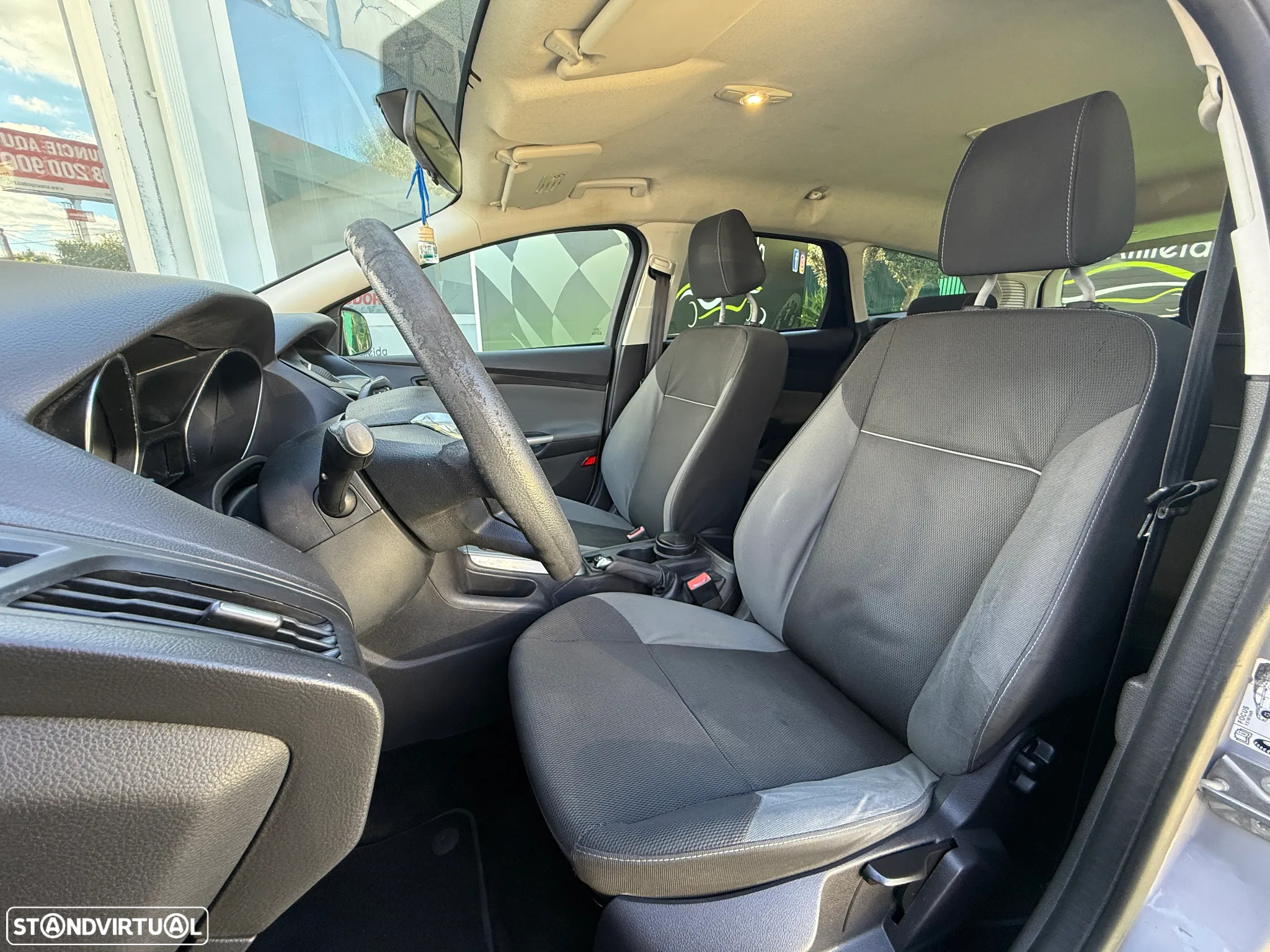 Ford Focus SW 1.6 TDCi Trend - 10