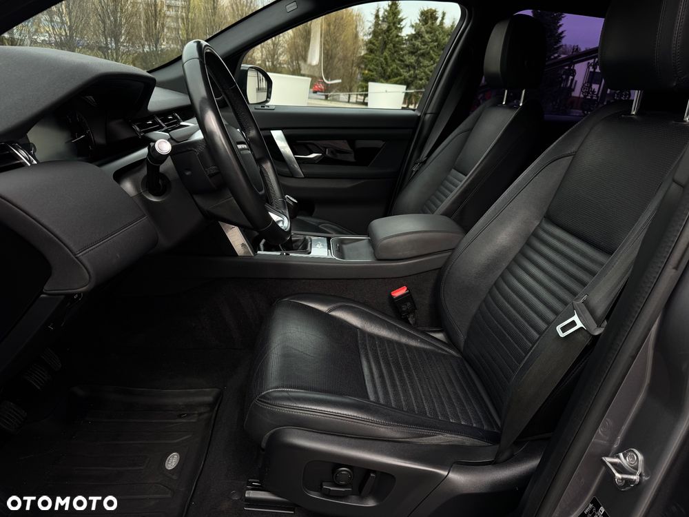 Land Rover Discovery Sport 2.0 TD4 HSE Luxury 129g - 27