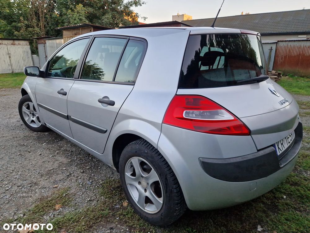 Renault Megane - 5
