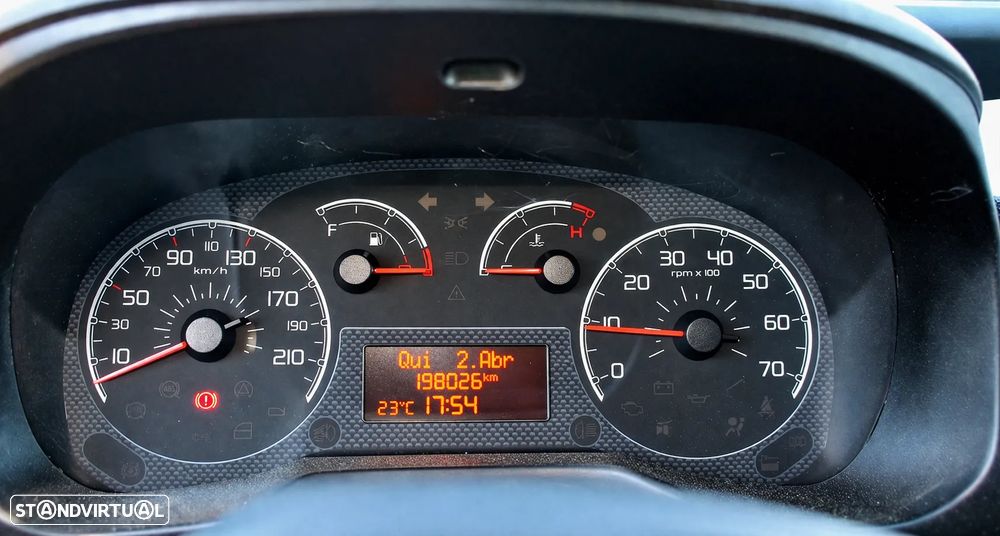 Citroën Nemo Multispace HDi 75 Attraction - 12