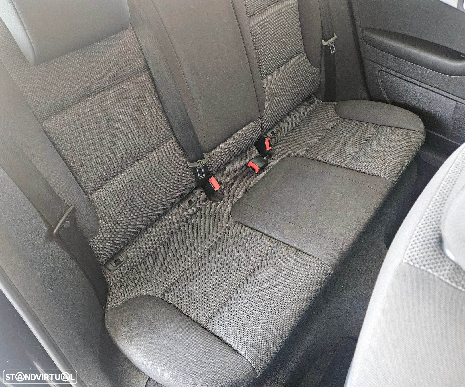 Audi A3 Sportback 1.6 TDI Ambiente - 25