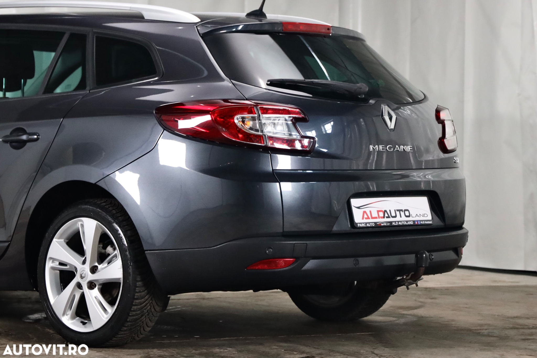 Renault Megane - 24