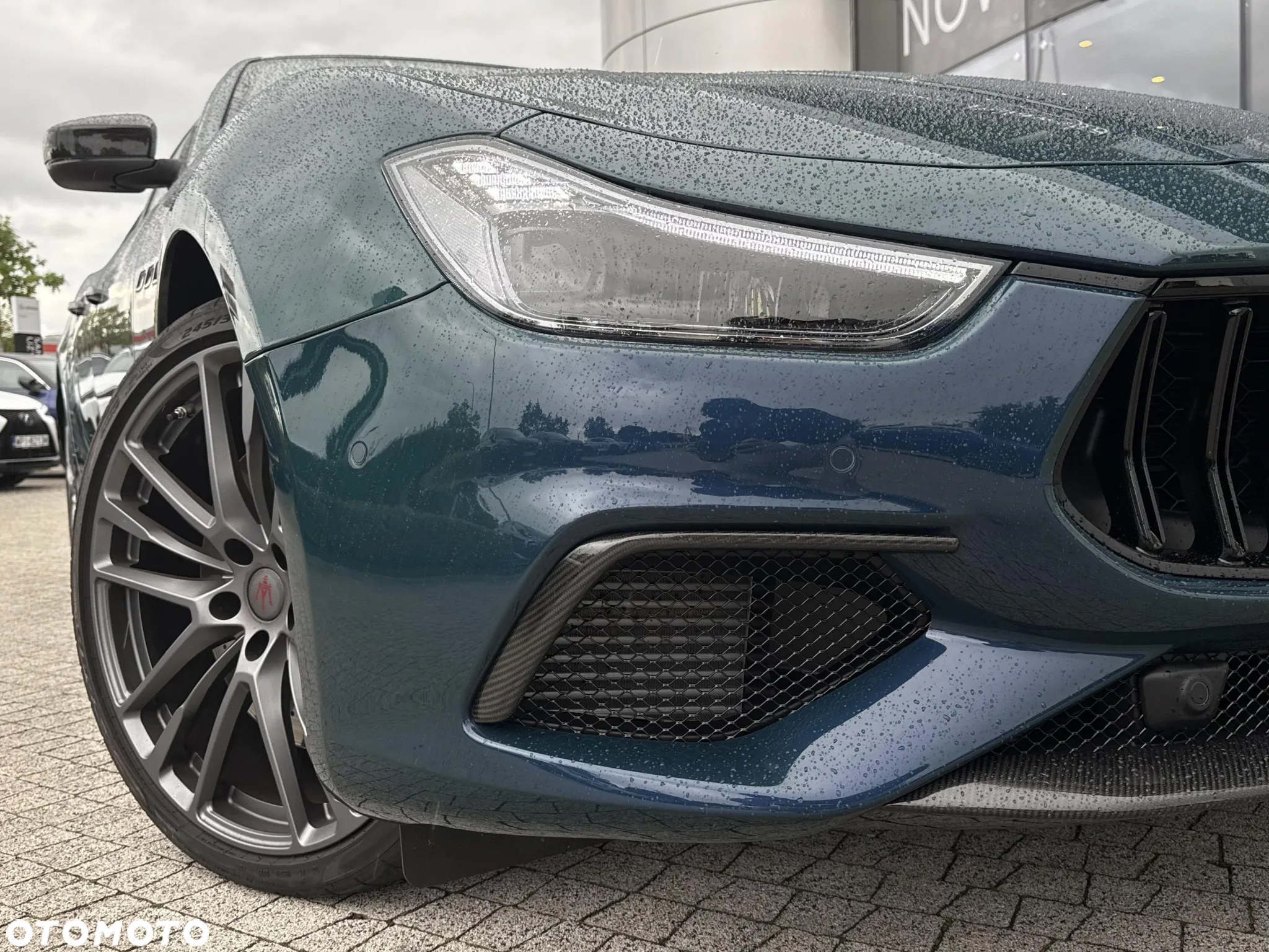Maserati Ghibli Trofeo - 30