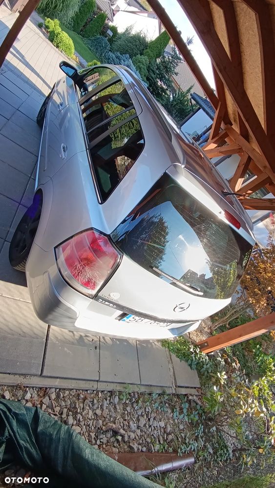 Opel Zafira 1.8 Enjoy - 19