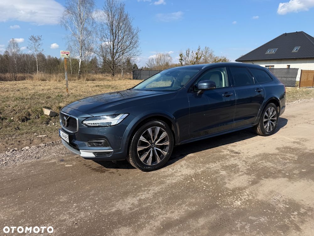 Volvo V90 Cross Country B5 D AWD Ultimate - 1