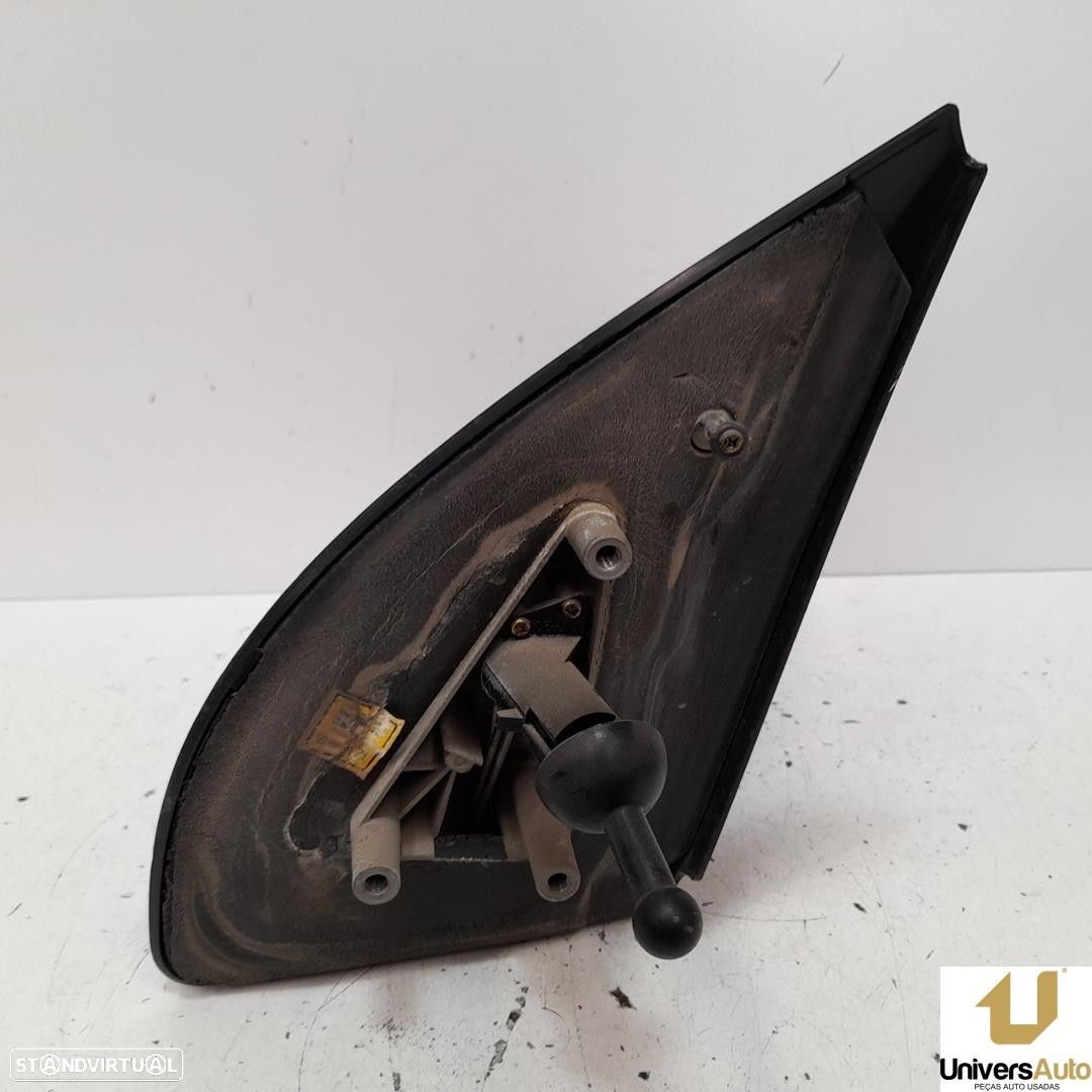 ESPELHO RETROVISOR DIREITO CHEVROLET AVEO / KALOS FASTBACK 2005 -MANUAL - 1