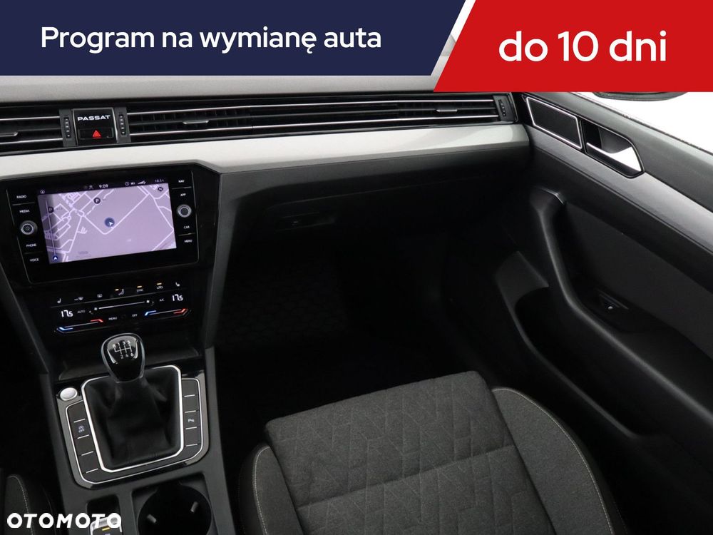 Volkswagen Passat Variant - 10