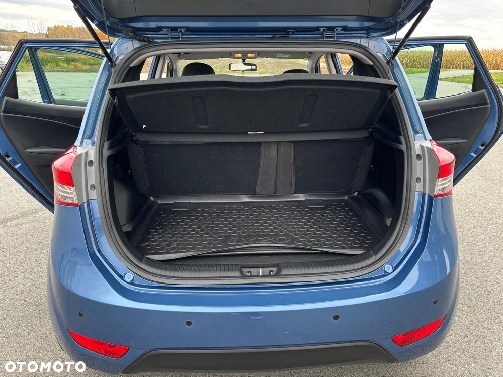 Hyundai ix20 - 12