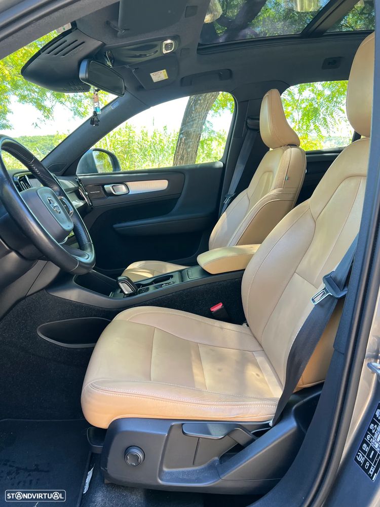 Volvo XC 40 2.0 D3 Momentum Geartronic - 15