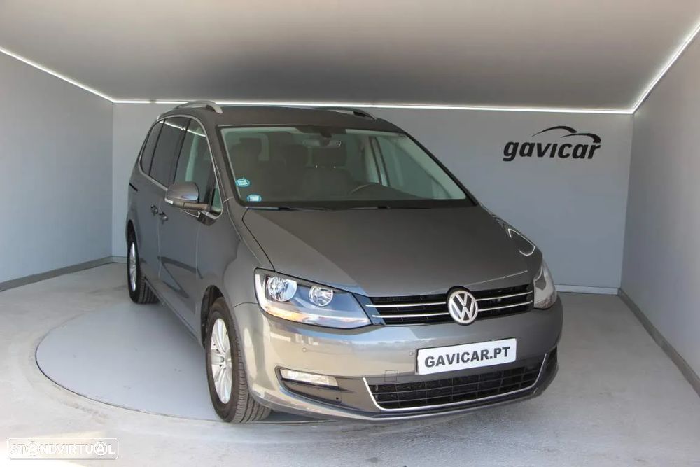 VW Sharan 2.0 TDI Blue Confortline DSG - 25