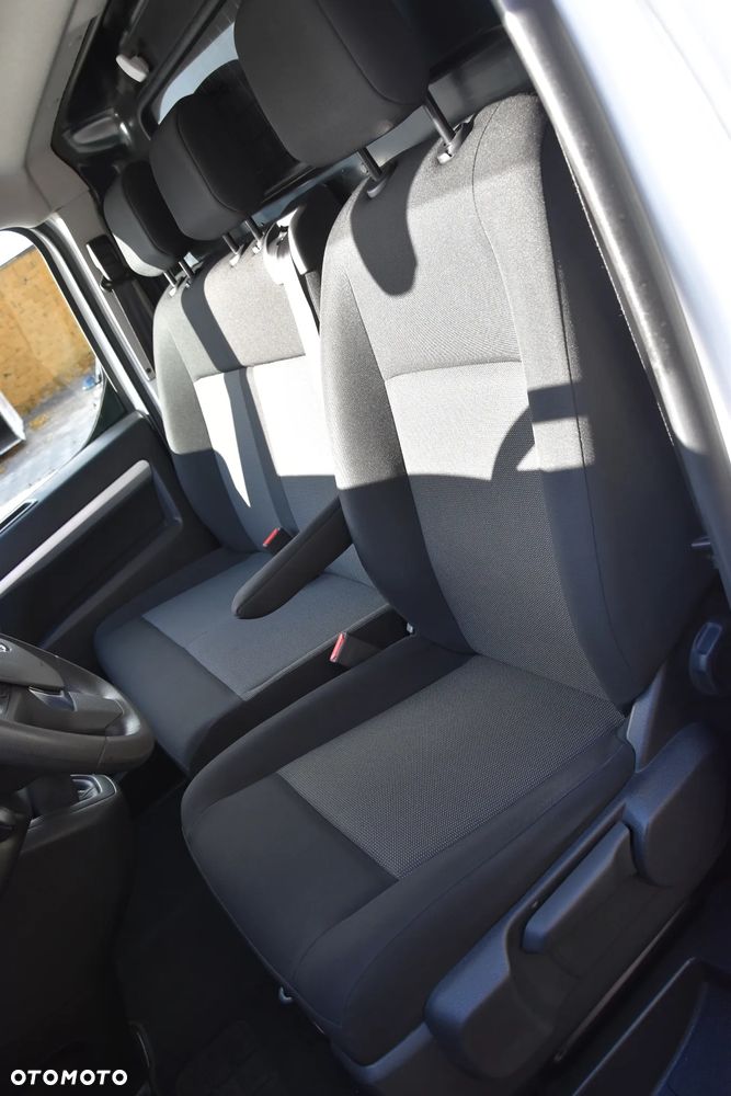 Opel Vivaro Extra Long - 15