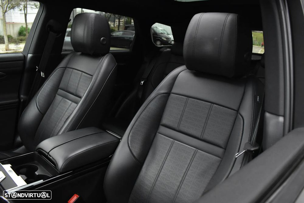 Land Rover Range Rover Evoque P300e R-Dynamic HSE - 24