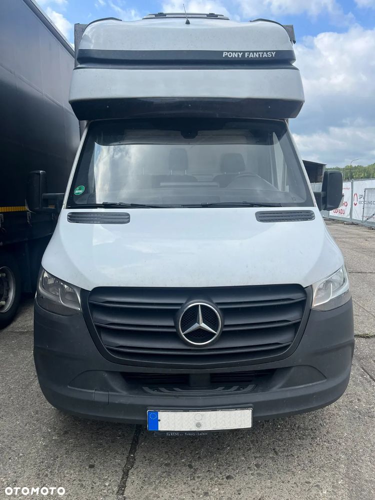 Mercedes-Benz SPRINTER - 3