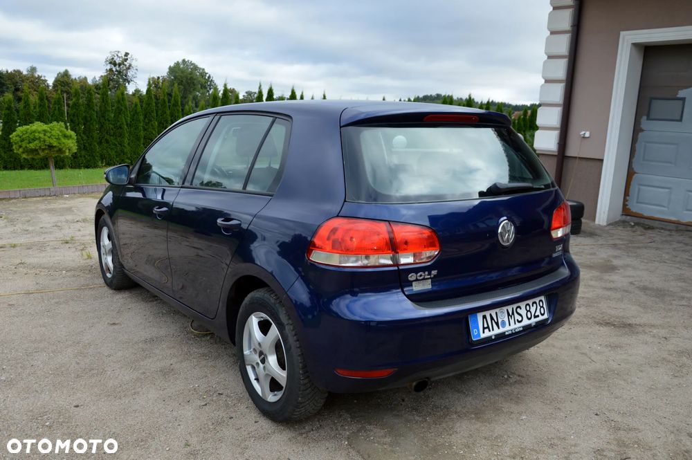 Volkswagen Golf 1.6 TDI BlueMotion Technology Trendline - 8