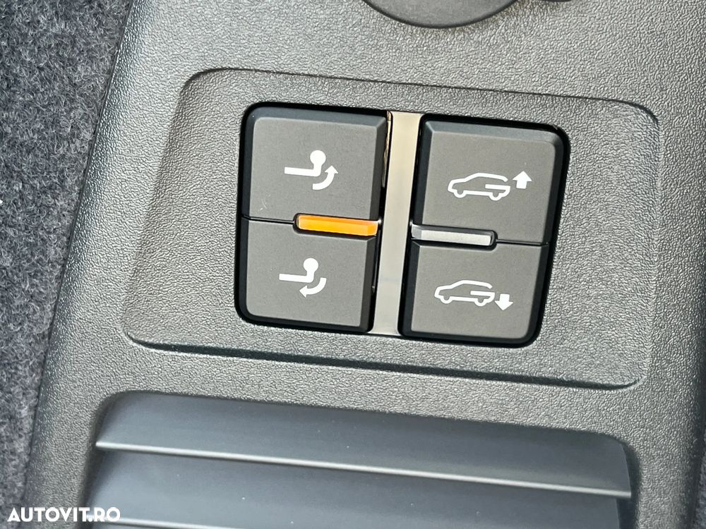 Volkswagen Touareg V6 TDI 4MOTION Elegance - 37
