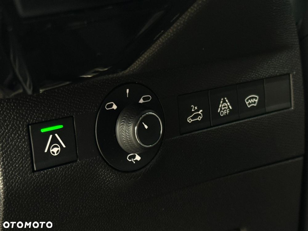 DS Automobiles DS 7 Crossback - 16