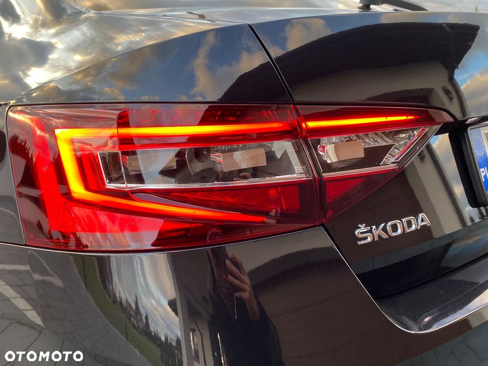 Skoda Superb 2.0 TDI L&K - 15