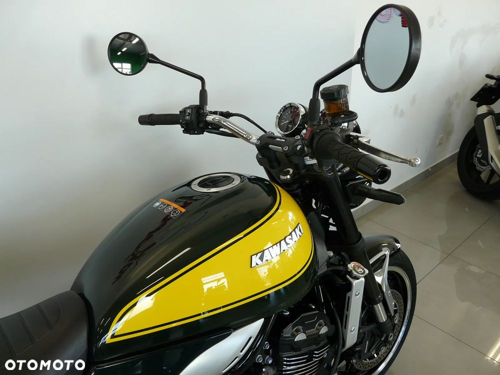 Kawasaki Z 900 RS - 10