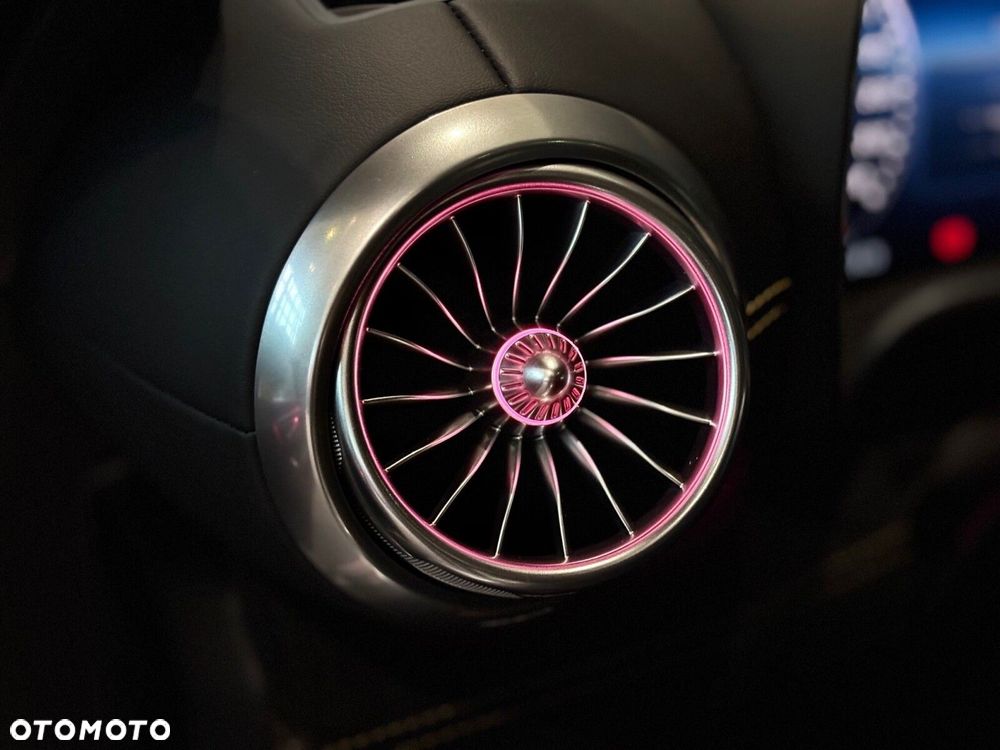 Mercedes-Benz AMG GT - 25