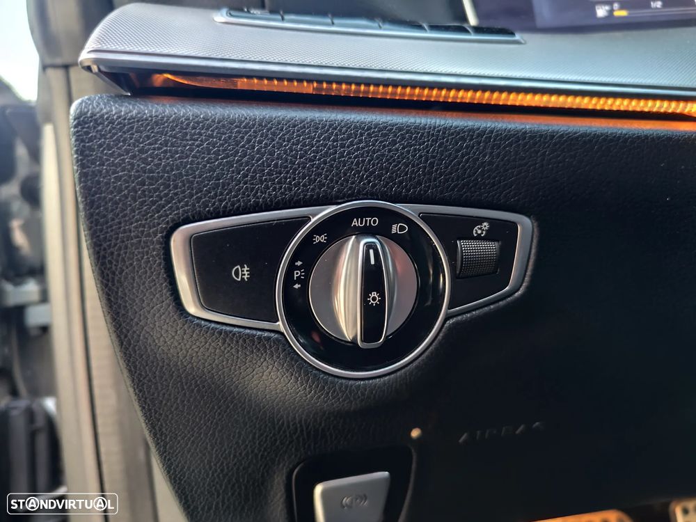 Mercedes-Benz E 220 d AMG Line - 14
