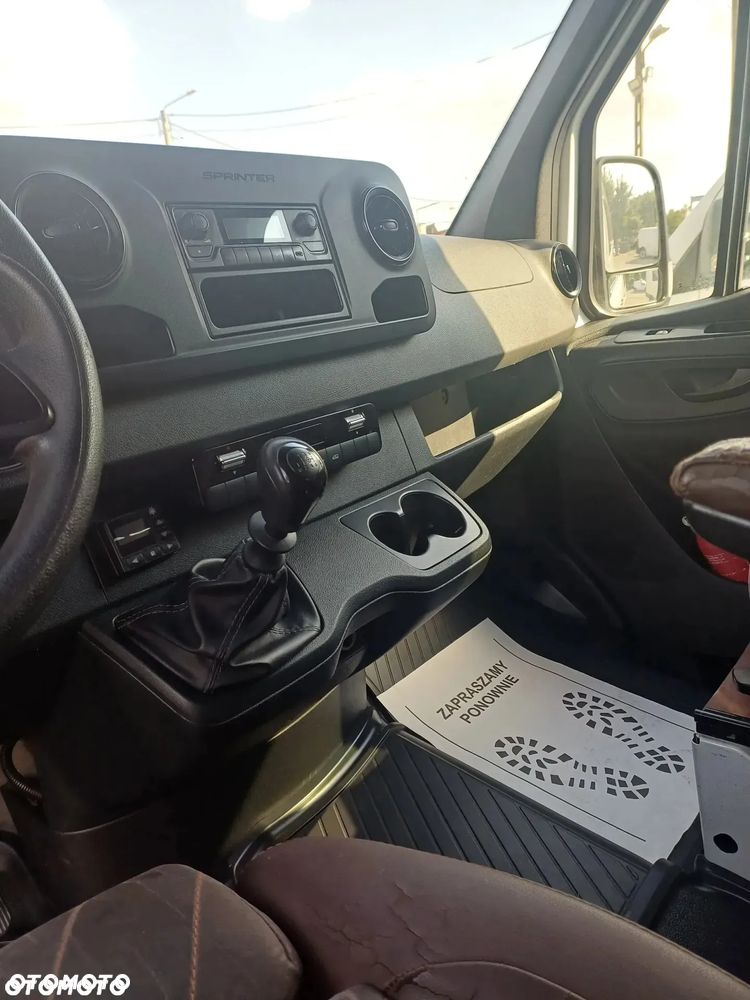 Mercedes-Benz Sprinter - 31