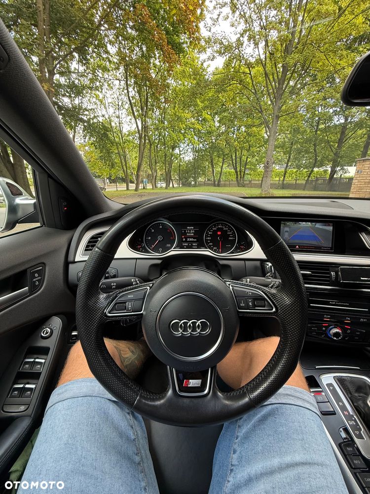 Audi A4 Avant 2.0 TDI Quattro S tronic - 15