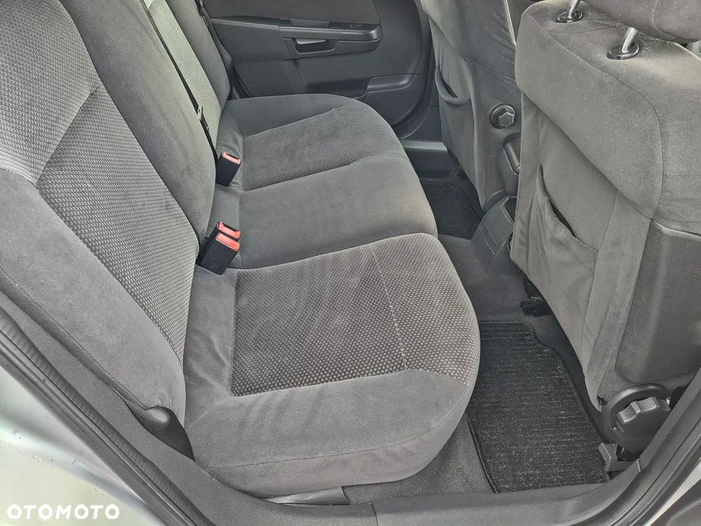 Opel Astra 1.6 Enjoy - 20