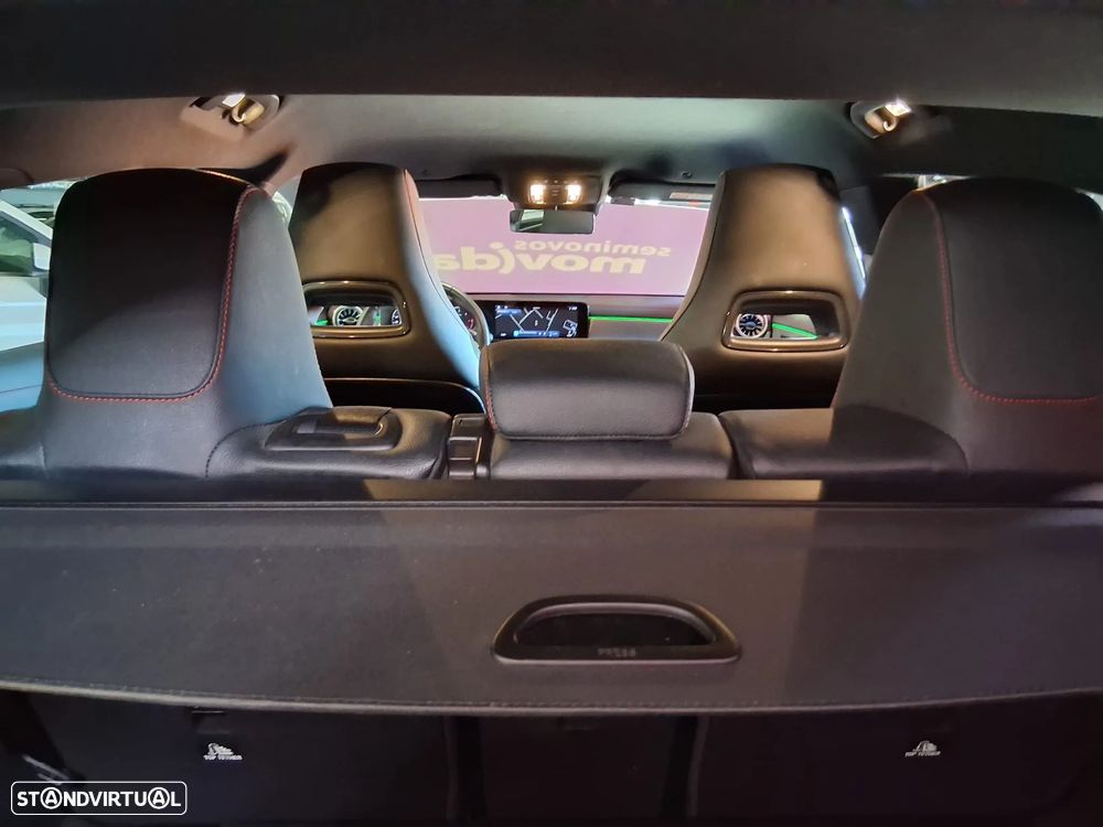 Mercedes-Benz CLA 180 - 9