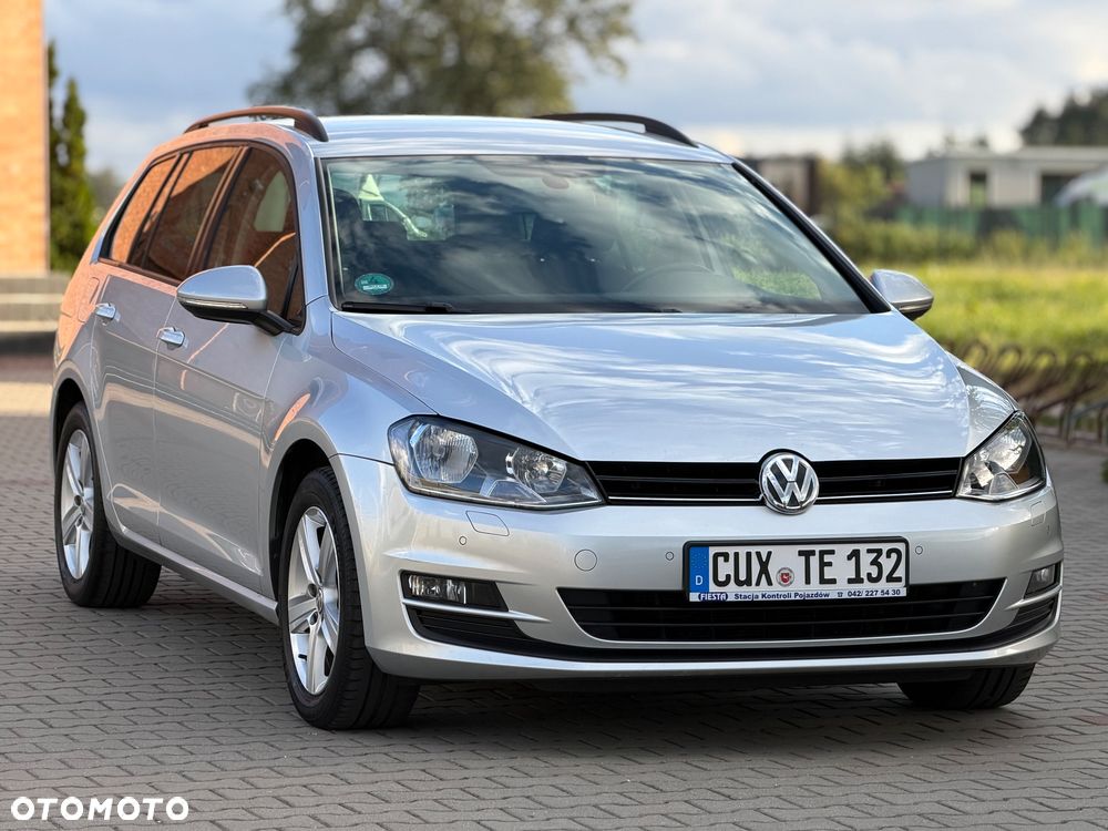 Volkswagen Golf 1.6 TDI DPF Highline - 3